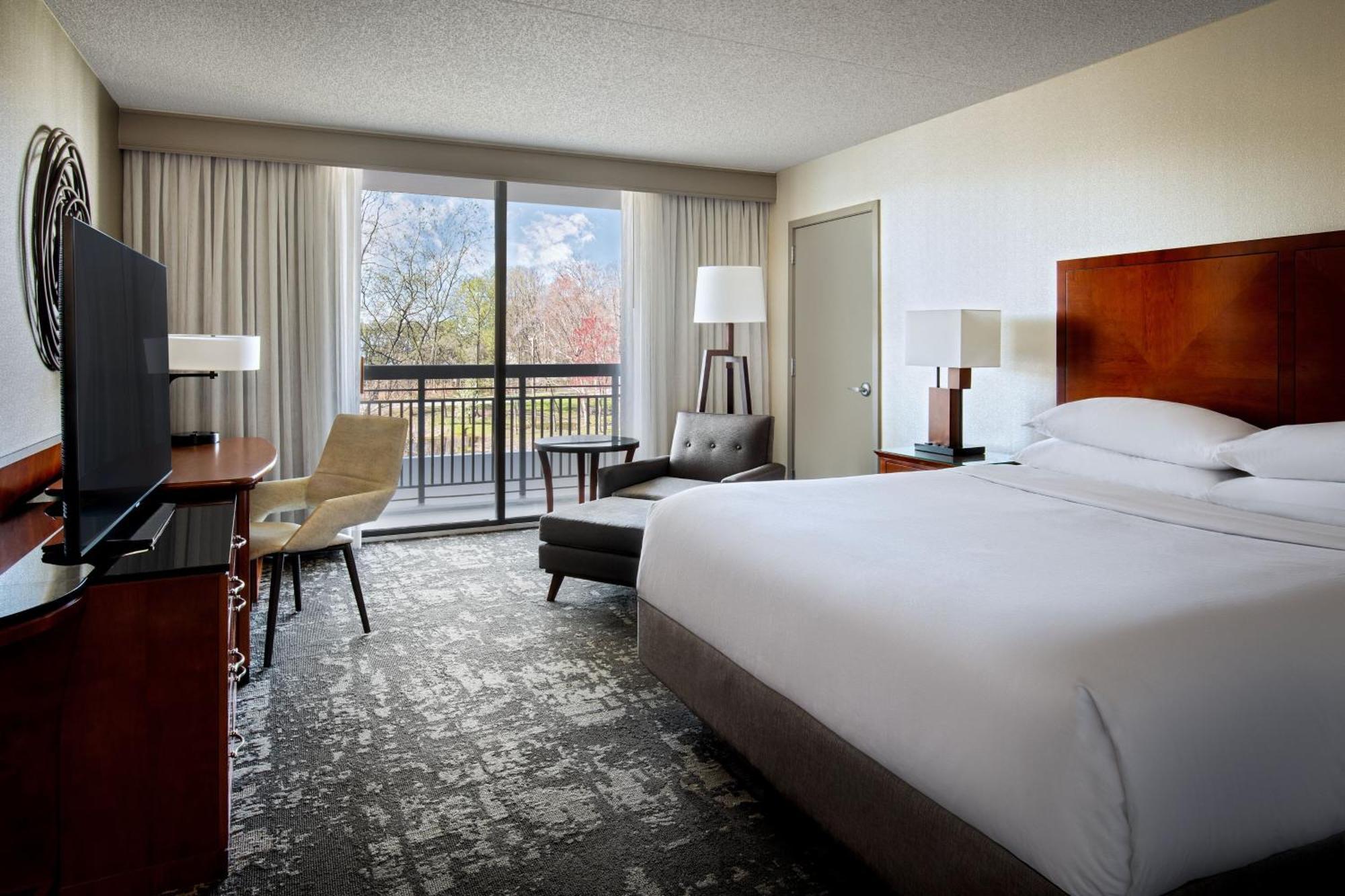 Marriott Park Ridge Hotel Exterior photo